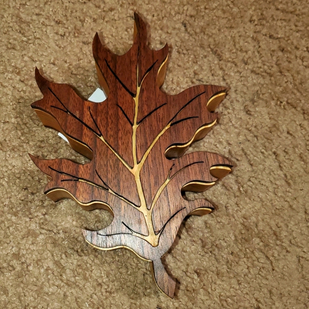 Decorative Leaf box